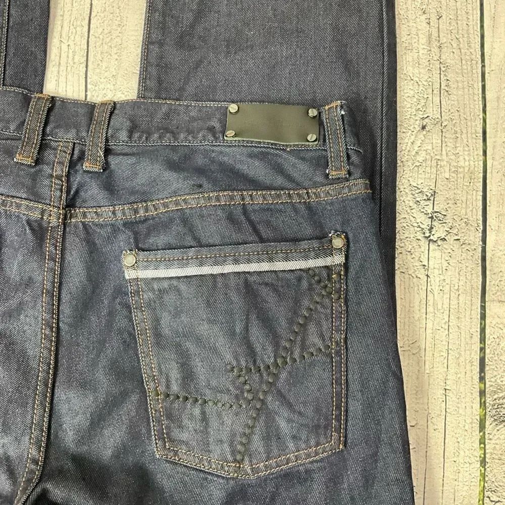 KENNETH COLE New York Jeans - Picture 3 of 6